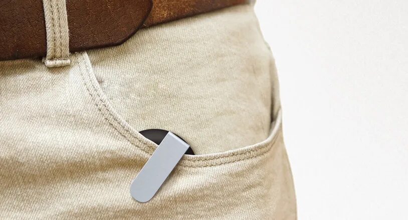 Création design produit podomètre connecté Sanofi par cubedesigners