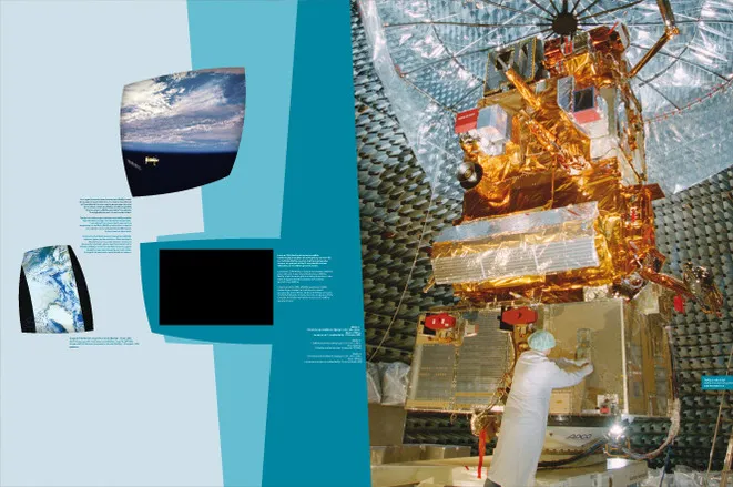 Exposition sur satellite météorologique et observation de la Terre.